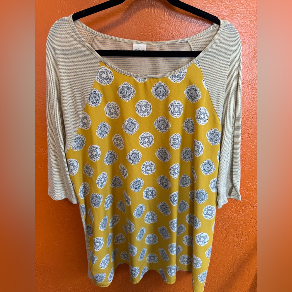 2X StitchFix top‎ by Kaileigh. Comfortable and cool!